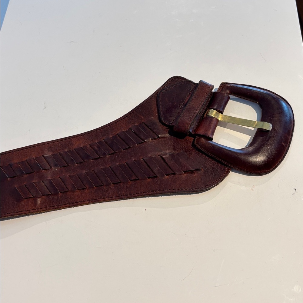 Vintage Bretton’s brown asymmetrical leather belt size small - Picture 10 of 15